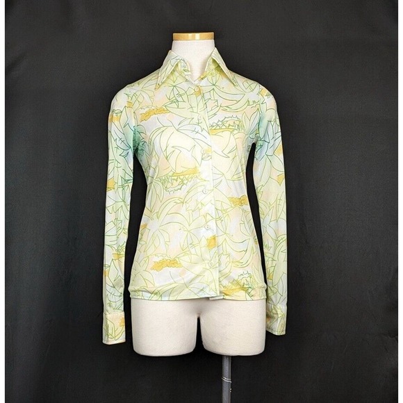 Vintage 70s Blouse White Yellow Green Leaf Print Wide Collar Top Misses Size XS - Picture 1 of 6